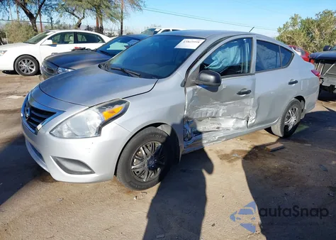 2015 Nissan Versa 1.6 S из США, поврежденный, VIN 3N1CN7AP6FL955936